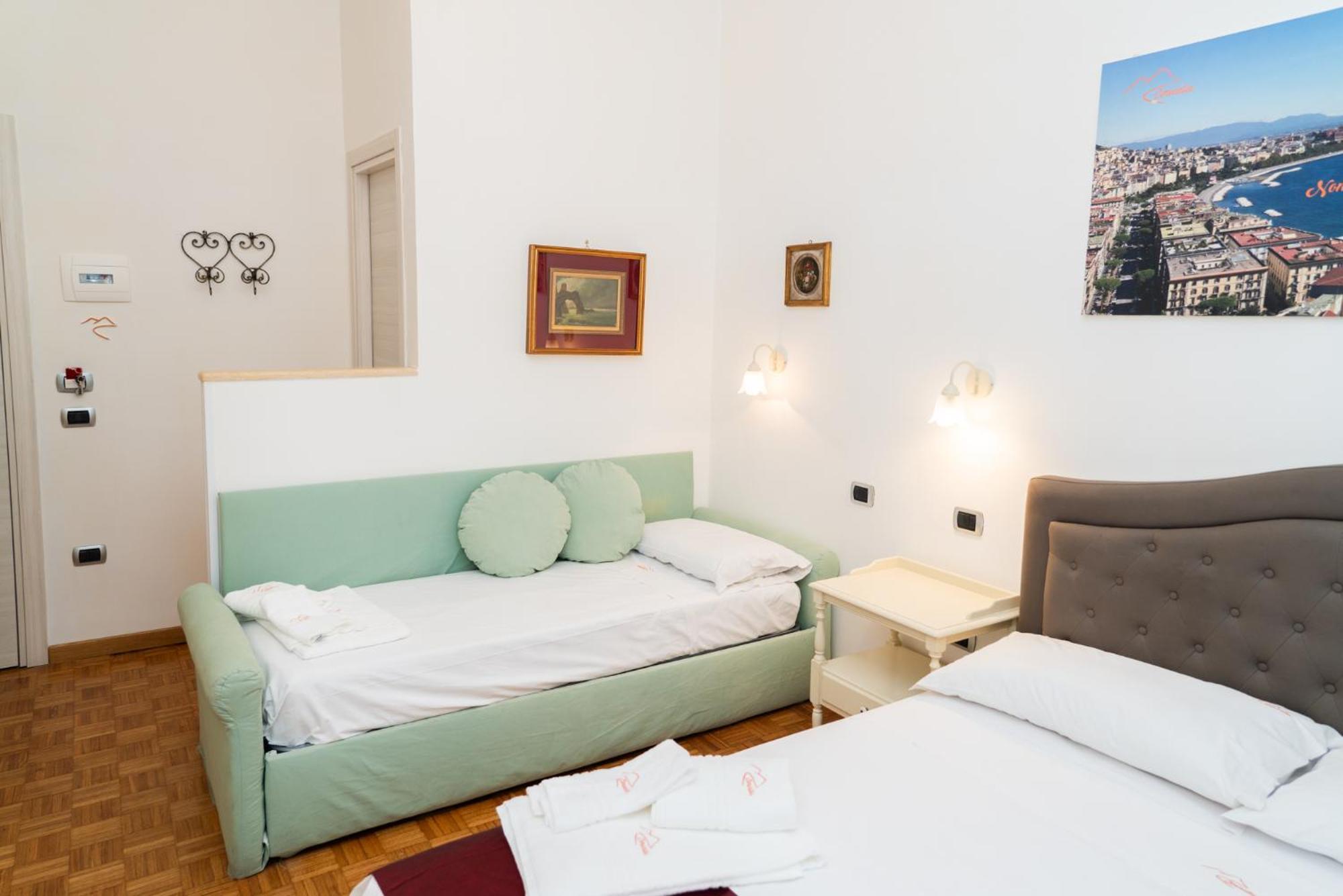 Suite Cervantes Napoli Esterno foto